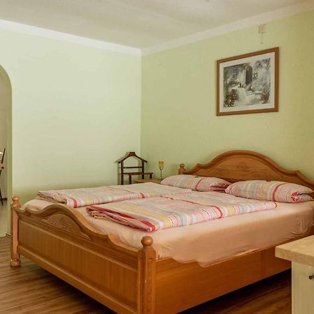 Etzelwang Landgasthof Peterhof מראה חיצוני תמונה