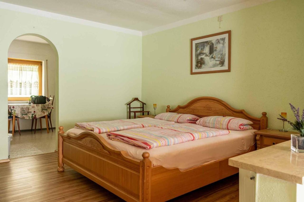 Etzelwang Landgasthof Peterhof מראה חיצוני תמונה