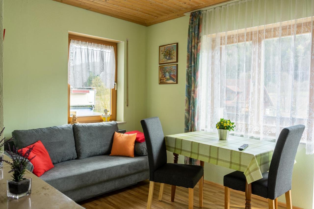 Etzelwang Landgasthof Peterhof מראה חיצוני תמונה